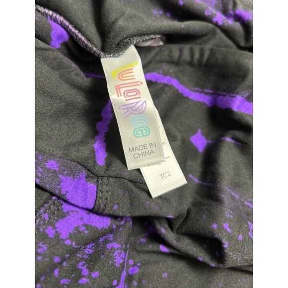 LuLaRoe Womens Leggings Size TC2 Black Purple Splatter Tie Dye Plus 18+ NWT - Picture 2 of 3